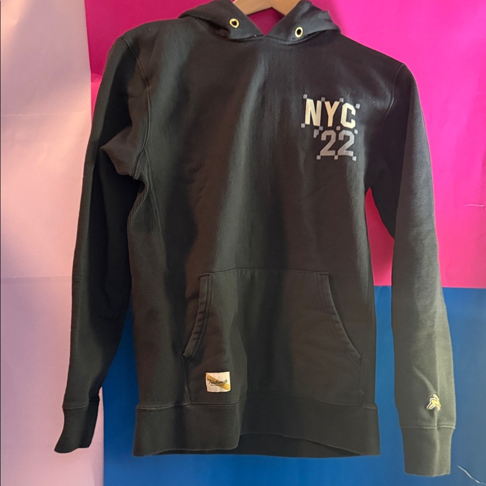 Tracksmith NYC Marathon 2022 Trackhouse Hoodie - Small